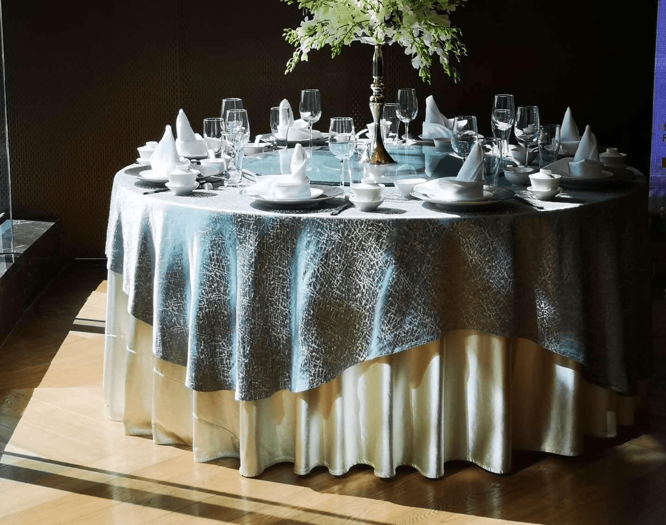 Table Linen collection by ZIHUI Hotel Linen