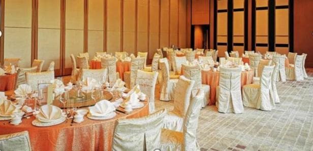 Banquet linen setting at The Ritz-Carlton Xi'an
